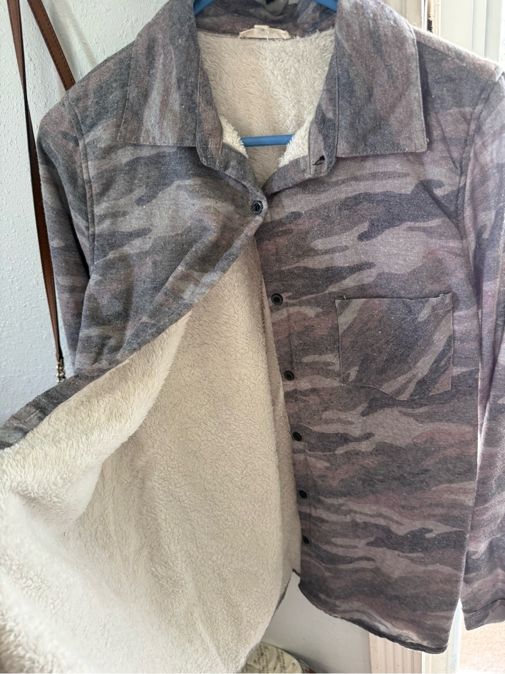 L. Cuna Sherpa-Lined Gray jacket - Picture 2 of 3
